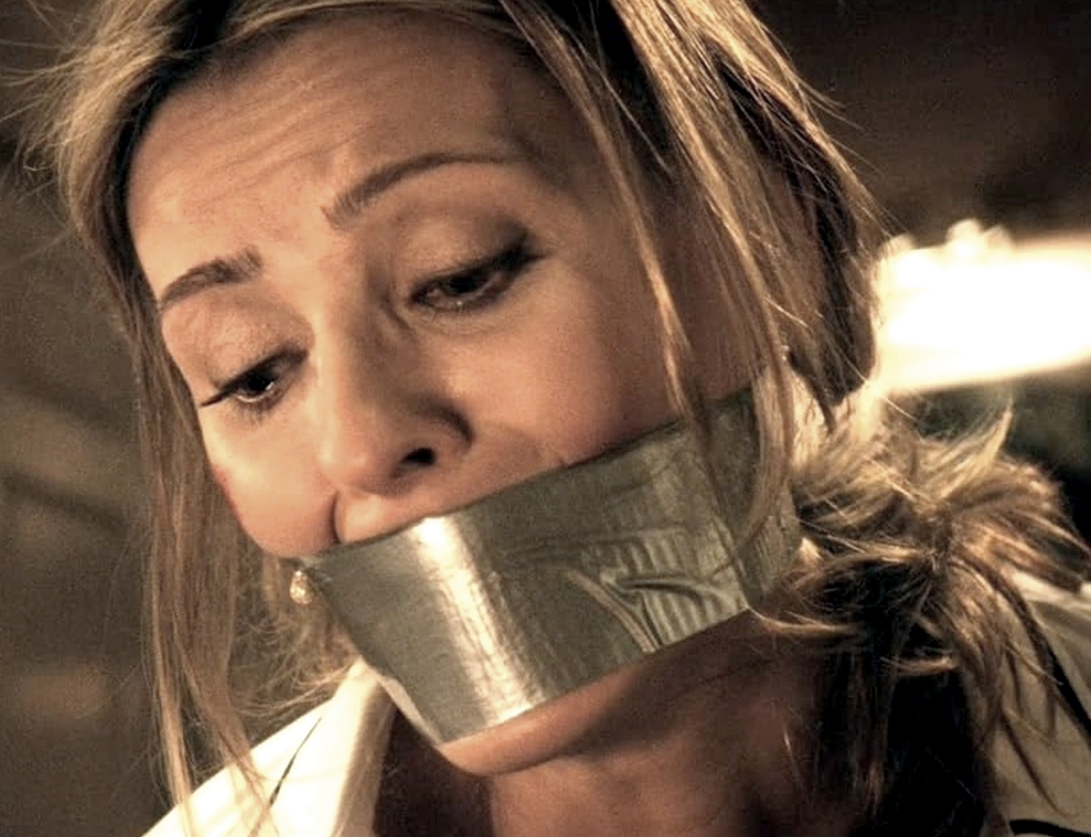 CSI-NY---s-8----ep-11---(2012---Sandra Hess_dazzlerotica-com_damsels