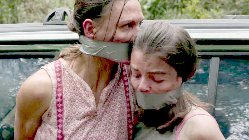 Killing Ground---2016--Maya Stange & Tiarnie Coupland_dazzlerotica-com_damsels