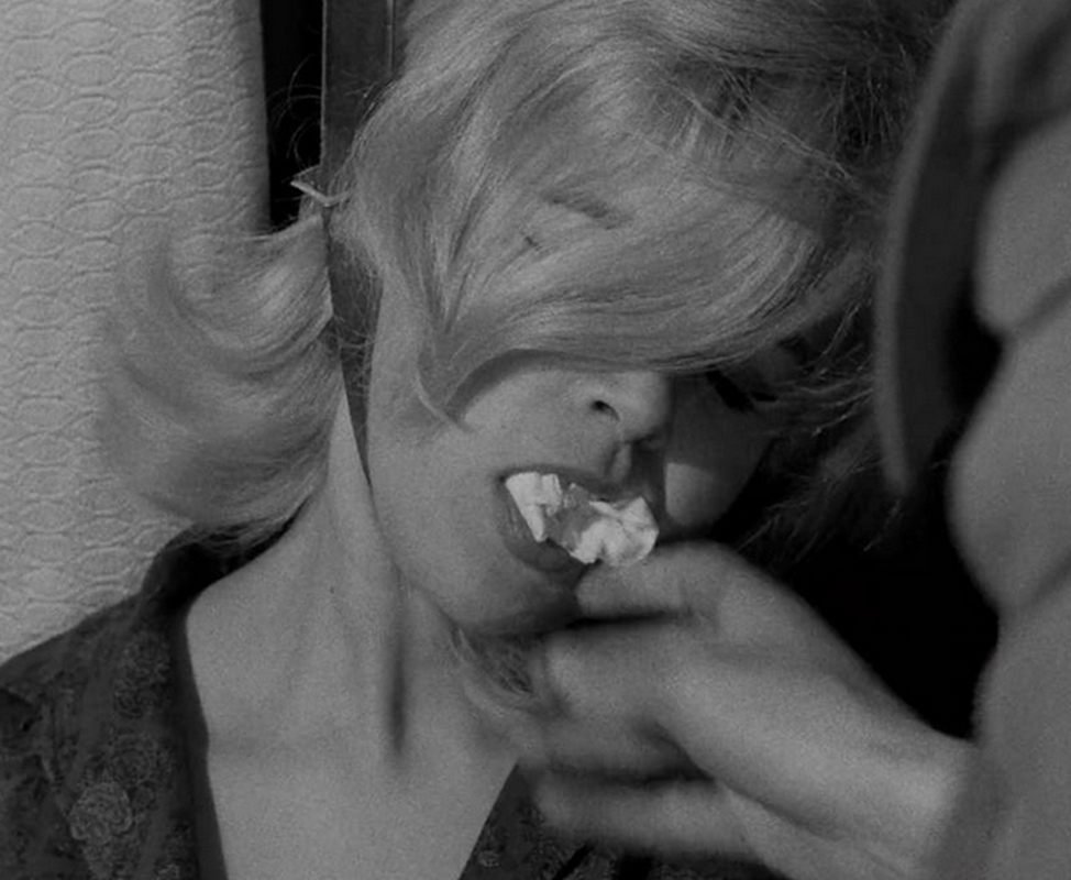 Le Doulos--1962---Monique Hennessy ----002_dazzlerotica-com_damsels