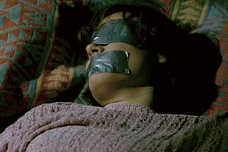 Man-with-a-Gun---aka---Hired-for-Killing---1995---Jennifer-Tilly_dazzlerotica-com_damsels