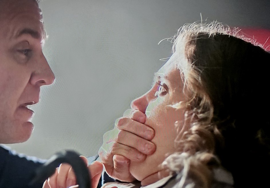 murder on maple drive 2021 bea santos)_dazzlerotica-com_damsels
