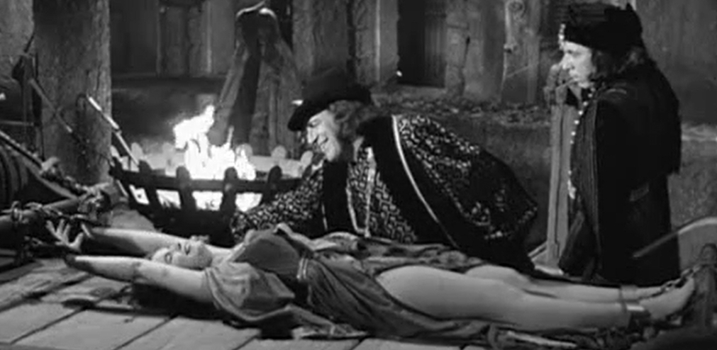 Tower of London (1962)_dazzlerotica-com_damsels